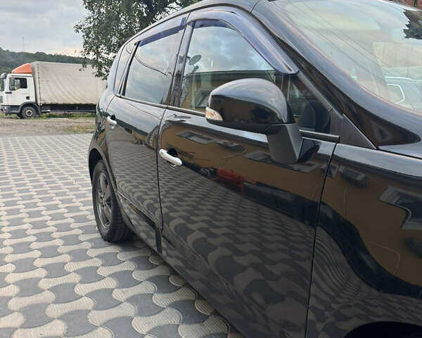 Черный Рено Megane Scenic, объемом двигателя 1.9 л и пробегом 237 тыс. км за 6300 $, фото 6 на Automoto.ua