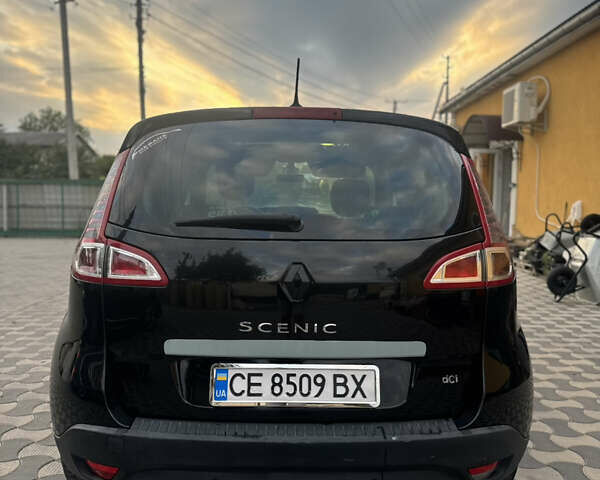 Черный Рено Megane Scenic, объемом двигателя 1.9 л и пробегом 237 тыс. км за 6300 $, фото 31 на Automoto.ua
