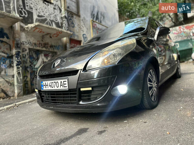 Рено Megane Scenic 2010 в Одессе на Automoto.ua Черный Рено Megane Scenic, объемом двигателя 1.46 л и пробегом 245 тыс. км за 7900 $, фото 5 на Automoto.ua