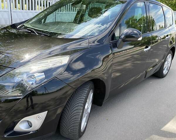 Черный Рено Megane Scenic, объемом двигателя 1.4 л и пробегом 198 тыс. км за 7050 $, фото 6 на Automoto.ua