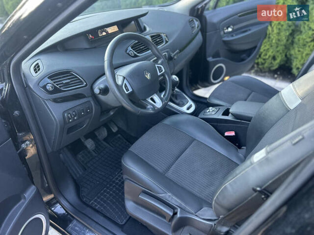 Чорний Рено Megane Scenic, об'ємом двигуна 1.6 л та пробігом 290 тис. км за 6500 $, фото 8 на Automoto.ua