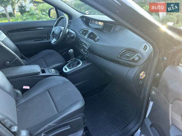 Чорний Рено Megane Scenic, об'ємом двигуна 1.6 л та пробігом 290 тис. км за 6500 $, фото 12 на Automoto.ua