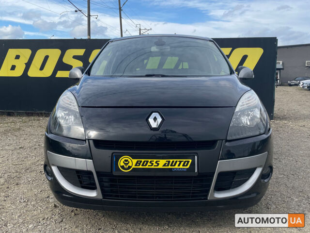 Черный Рено Megane Scenic, объемом двигателя 1.5 л и пробегом 228 тыс. км за 6999 $, фото 1 на Automoto.ua