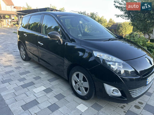 Чорний Рено Megane Scenic, об'ємом двигуна 1.6 л та пробігом 290 тис. км за 6500 $, фото 1 на Automoto.ua