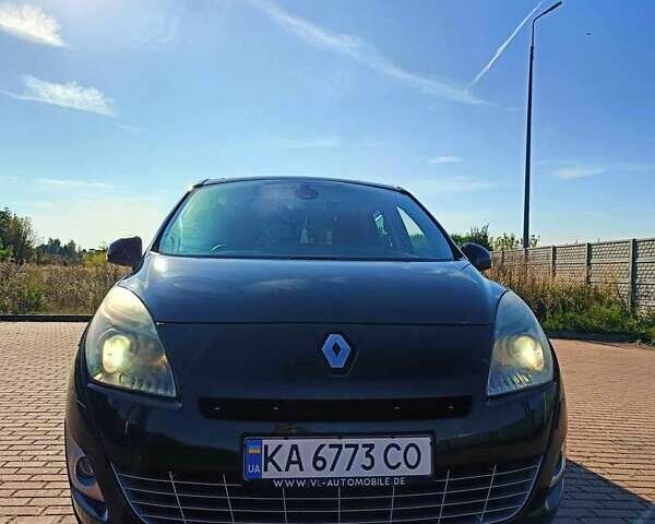 Черный Рено Megane Scenic, объемом двигателя 1.9 л и пробегом 227 тыс. км за 7400 $, фото 19 на Automoto.ua