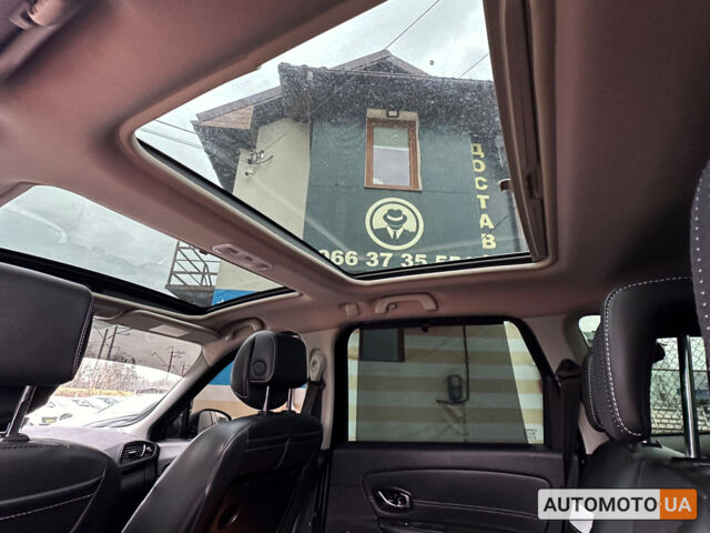 Чорний Рено Megane Scenic, об'ємом двигуна 1.5 л та пробігом 225 тис. км за 9999 $, фото 16 на Automoto.ua