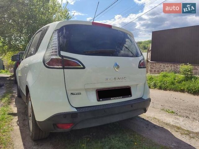 Черный Рено Megane Scenic, объемом двигателя 1.6 л и пробегом 209 тыс. км за 8800 $, фото 5 на Automoto.ua