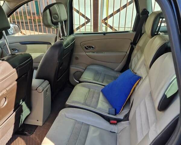 Черный Рено Megane Scenic, объемом двигателя 1.5 л и пробегом 164 тыс. км за 9100 $, фото 5 на Automoto.ua