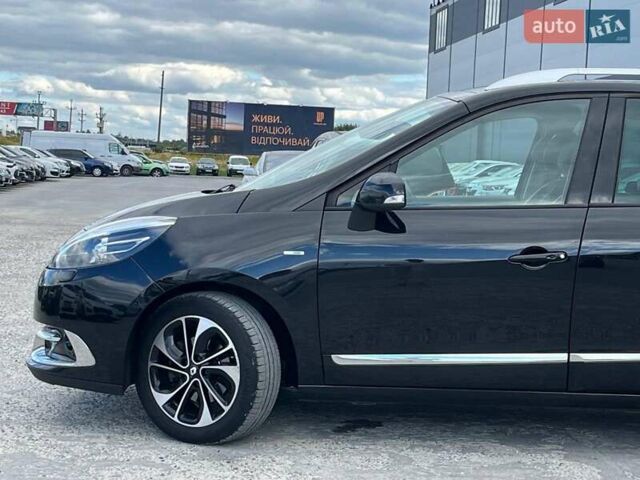 Чорний Рено Megane Scenic, об'ємом двигуна 1.5 л та пробігом 198 тис. км за 12980 $, фото 4 на Automoto.ua
