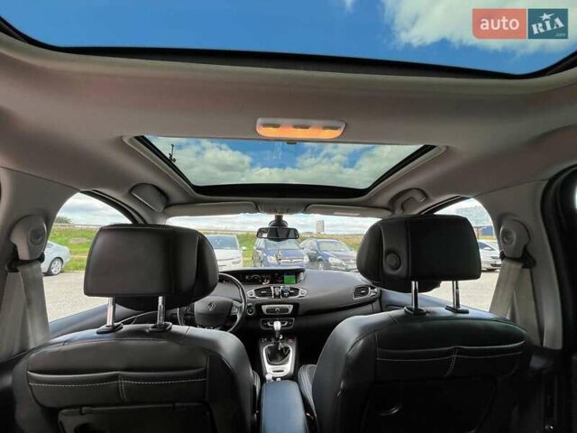 Чорний Рено Megane Scenic, об'ємом двигуна 1.5 л та пробігом 198 тис. км за 12980 $, фото 25 на Automoto.ua