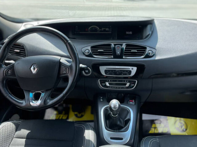 Чорний Рено Megane Scenic, об'ємом двигуна 1.6 л та пробігом 229 тис. км за 9600 $, фото 9 на Automoto.ua