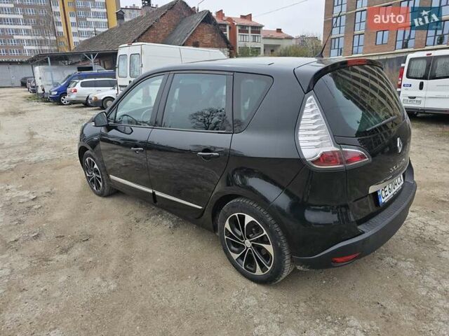 Черный Рено Megane Scenic, объемом двигателя 1.5 л и пробегом 208 тыс. км за 10750 $, фото 4 на Automoto.ua