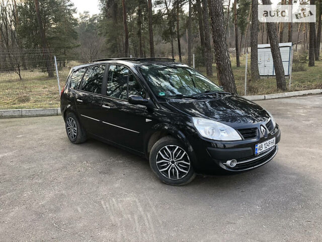 Чорний Рено Megane Scenic, об'ємом двигуна 2 л та пробігом 125 тис. км за 7150 $, фото 17 на Automoto.ua