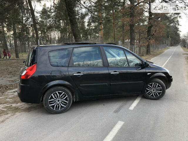 Черный Рено Megane Scenic, объемом двигателя 2 л и пробегом 125 тыс. км за 7150 $, фото 2 на Automoto.ua