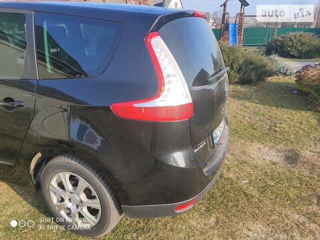 Чорний Рено Megane Scenic, об'ємом двигуна 1.5 л та пробігом 21 тис. км за 9800 $, фото 8 на Automoto.ua