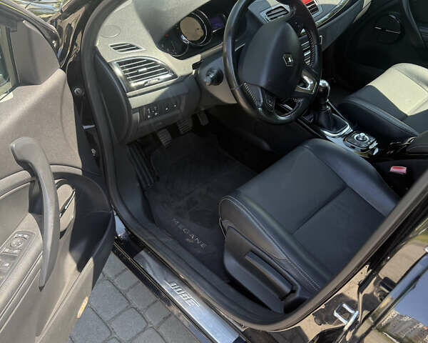 Чорний Рено Megane Scenic, об'ємом двигуна 1.5 л та пробігом 240 тис. км за 8700 $, фото 10 на Automoto.ua