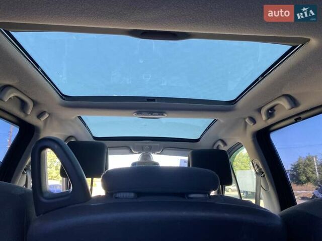 Коричневый Рено Megane Scenic, объемом двигателя 2 л и пробегом 227 тыс. км за 5700 $, фото 77 на Automoto.ua