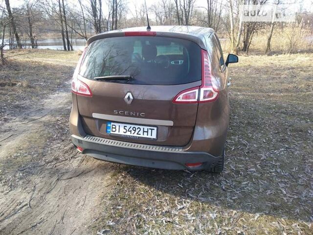 Коричневий Рено Megane Scenic, об'ємом двигуна 1.6 л та пробігом 230 тис. км за 8100 $, фото 11 на Automoto.ua