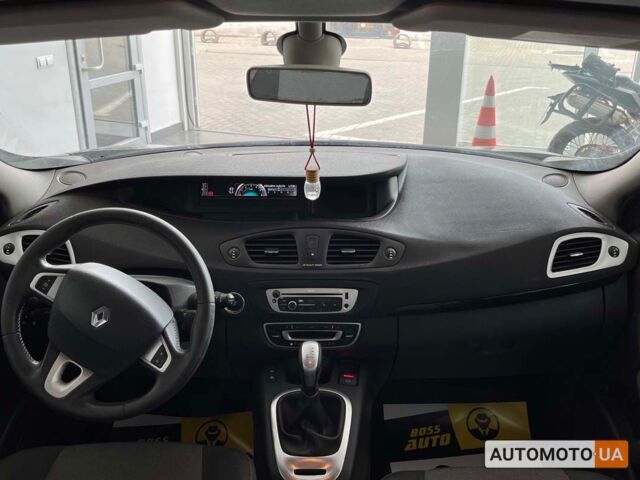 Коричневый Рено Megane Scenic, объемом двигателя 1.5 л и пробегом 222 тыс. км за 8400 $, фото 13 на Automoto.ua