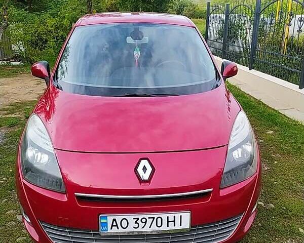 Червоний Рено Megane Scenic, об'ємом двигуна 1.5 л та пробігом 230 тис. км за 6800 $, фото 5 на Automoto.ua