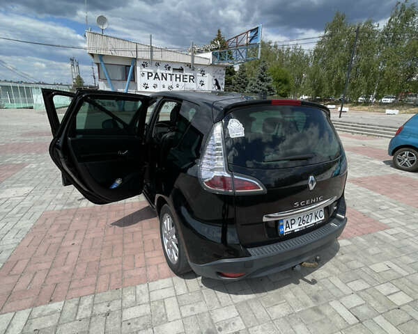 Рено Megane Scenic, об'ємом двигуна 1.46 л та пробігом 232 тис. км за 10700 $, фото 11 на Automoto.ua