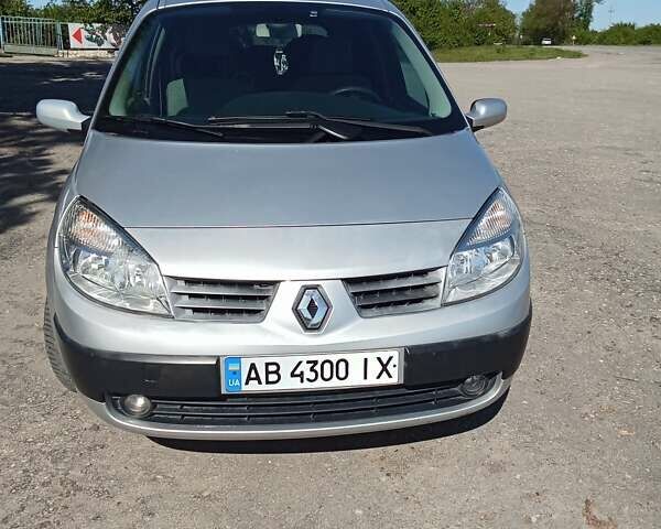 Рено Megane Scenic, объемом двигателя 0 л и пробегом 266 тыс. км за 4300 $, фото 8 на Automoto.ua