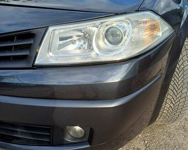 Рено Megane Scenic, объемом двигателя 2 л и пробегом 306 тыс. км за 5500 $, фото 8 на Automoto.ua