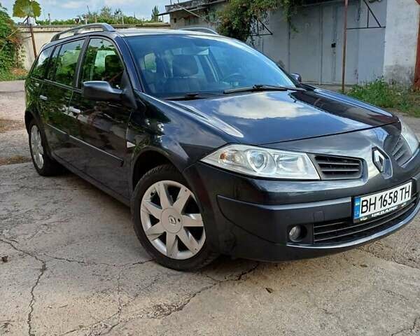 Рено Megane Scenic, объемом двигателя 2 л и пробегом 306 тыс. км за 5500 $, фото 6 на Automoto.ua