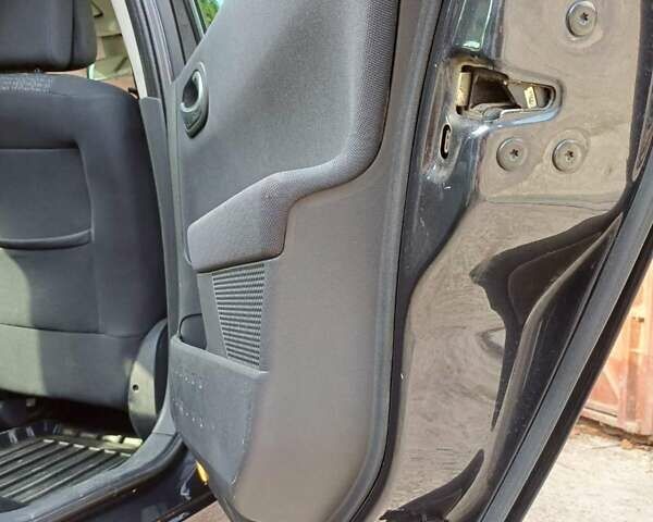 Рено Megane Scenic, объемом двигателя 2 л и пробегом 306 тыс. км за 5500 $, фото 14 на Automoto.ua