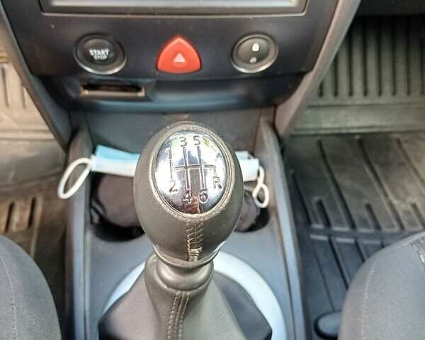 Рено Megane Scenic, объемом двигателя 2 л и пробегом 306 тыс. км за 5500 $, фото 21 на Automoto.ua