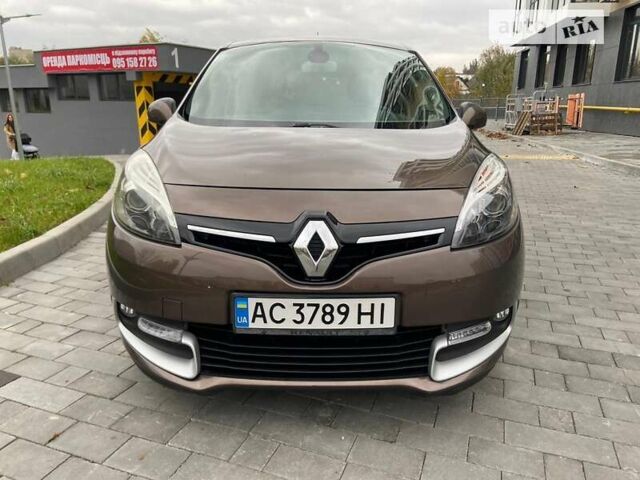 Рено Megane Scenic, объемом двигателя 1.5 л и пробегом 229 тыс. км за 9500 $, фото 2 на Automoto.ua