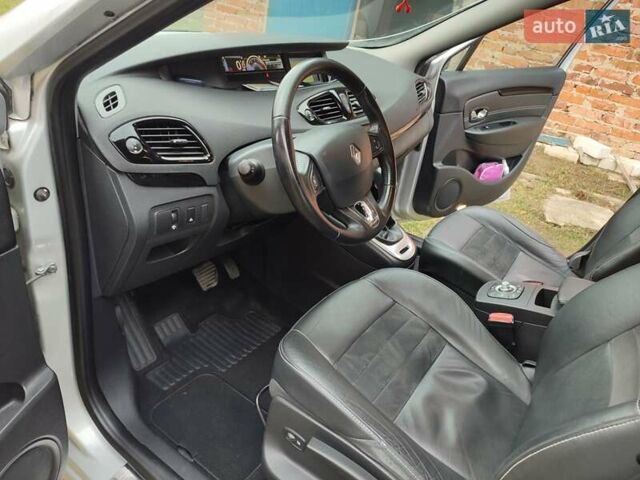Рено Megane Scenic, объемом двигателя 1.46 л и пробегом 244 тыс. км за 8900 $, фото 15 на Automoto.ua