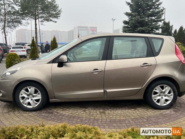 Рено Megane Scenic 2011 в Львове на Automoto.ua Серый Рено Megane Scenic, объемом двигателя 1.5 л и пробегом 214 тыс. км за 7600 $, фото 3 на Automoto.ua