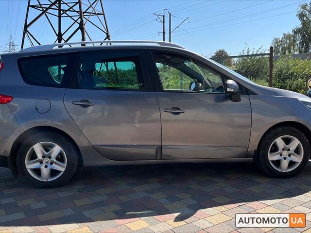 Сірий Рено Megane Scenic, об'ємом двигуна 1.5 л та пробігом 160 тис. км за 8600 $, фото 7 на Automoto.ua