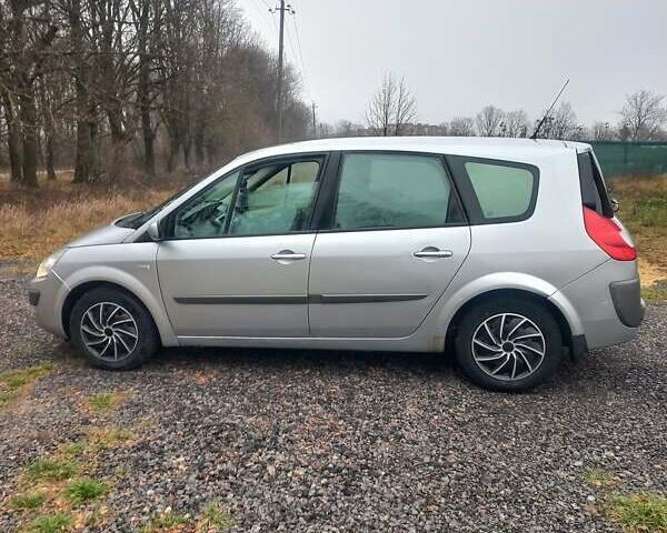 Серый Рено Megane Scenic, объемом двигателя 1.9 л и пробегом 242 тыс. км за 4650 $, фото 8 на Automoto.ua