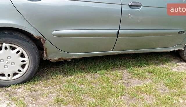 Серый Рено Megane Scenic, объемом двигателя 2 л и пробегом 200 тыс. км за 2500 $, фото 6 на Automoto.ua