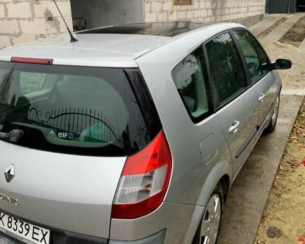 Сірий Рено Megane Scenic, об'ємом двигуна 0 л та пробігом 211 тис. км за 5700 $, фото 2 на Automoto.ua