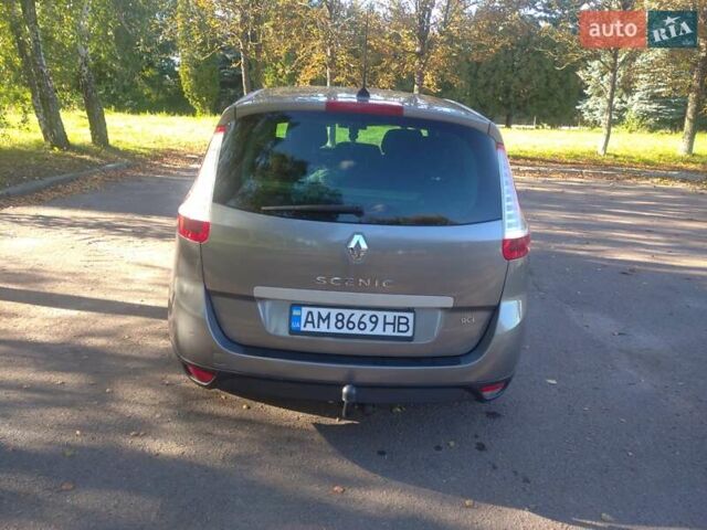 Сірий Рено Megane Scenic, об'ємом двигуна 1.87 л та пробігом 294 тис. км за 6800 $, фото 8 на Automoto.ua