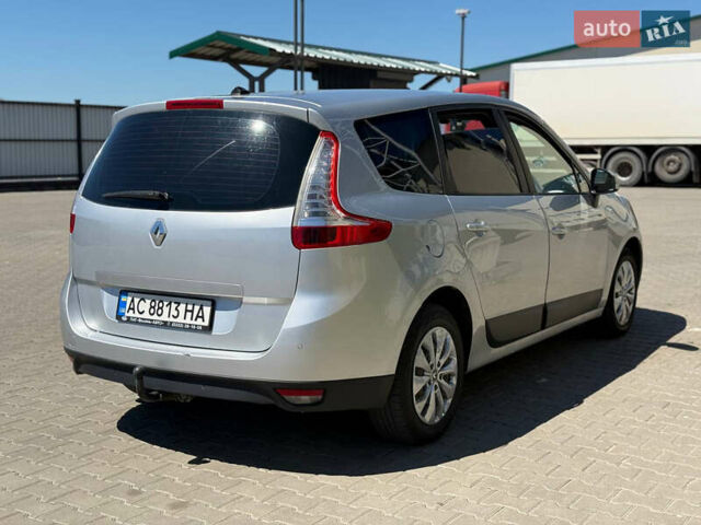 Серый Рено Megane Scenic, объемом двигателя 1.46 л и пробегом 350 тыс. км за 7000 $, фото 4 на Automoto.ua