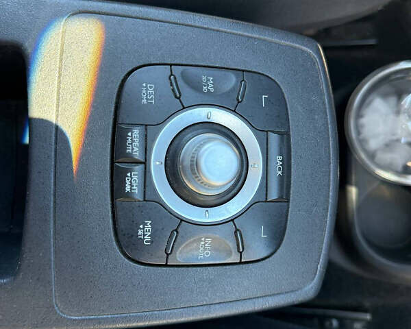 Серый Рено Megane Scenic, объемом двигателя 1.46 л и пробегом 350 тыс. км за 7000 $, фото 17 на Automoto.ua