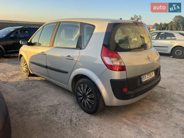 Сірий Рено Megane Scenic, об'ємом двигуна 1.6 л та пробігом 211 тис. км за 3999 $, фото 2 на Automoto.ua