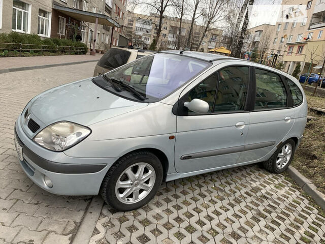 Серый Рено Megane Scenic, объемом двигателя 2 л и пробегом 233 тыс. км за 4299 $, фото 1 на Automoto.ua