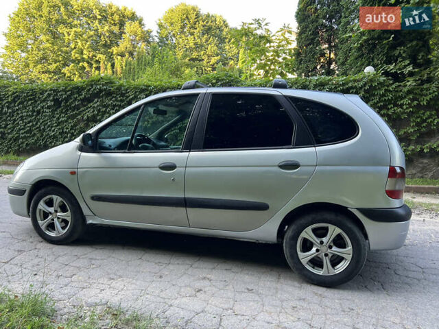 Серый Рено Megane Scenic, объемом двигателя 1.87 л и пробегом 222 тыс. км за 2500 $, фото 3 на Automoto.ua