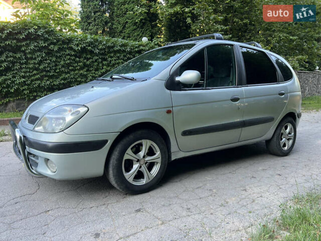 Серый Рено Megane Scenic, объемом двигателя 1.87 л и пробегом 222 тыс. км за 2500 $, фото 2 на Automoto.ua