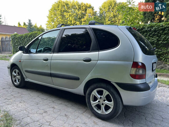 Серый Рено Megane Scenic, объемом двигателя 1.87 л и пробегом 222 тыс. км за 2500 $, фото 4 на Automoto.ua