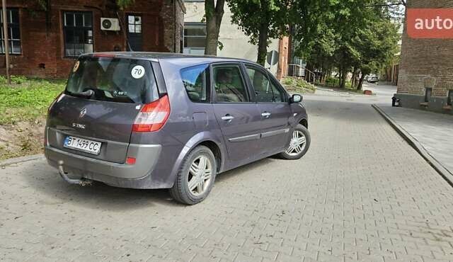 Серый Рено Megane Scenic, объемом двигателя 1.6 л и пробегом 356 тыс. км за 3900 $, фото 7 на Automoto.ua