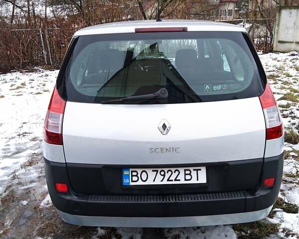 Серый Рено Megane Scenic, объемом двигателя 1.9 л и пробегом 390 тыс. км за 4700 $, фото 1 на Automoto.ua