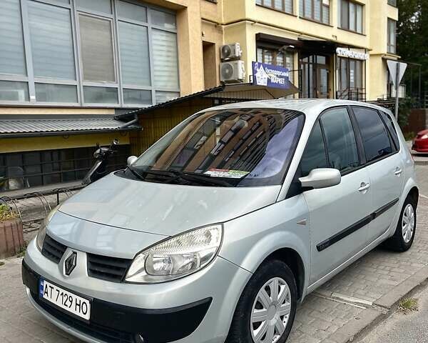 Серый Рено Megane Scenic, объемом двигателя 1.6 л и пробегом 293 тыс. км за 4200 $, фото 3 на Automoto.ua