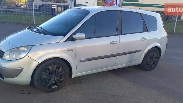 Серый Рено Megane Scenic, объемом двигателя 1.9 л и пробегом 277 тыс. км за 4400 $, фото 1 на Automoto.ua