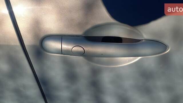 Серый Рено Megane Scenic, объемом двигателя 1.9 л и пробегом 277 тыс. км за 4400 $, фото 18 на Automoto.ua